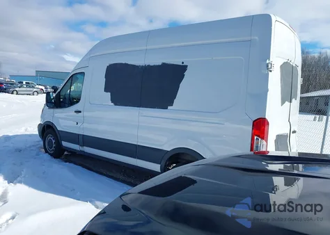 2016 Ford Transit-250 z USA, uszkodzony, nr VIN 1FTYR2XV7GKA20802